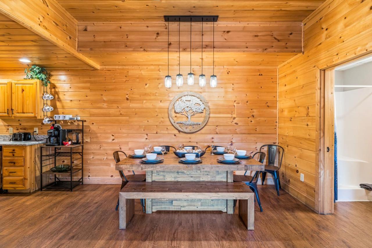 The Sly Fox - Recently Updated/ Ideal Pf Location Пиджен Фордж Екстериор снимка